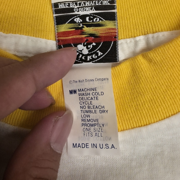 Minnie Mouse - Picture 4 of 5